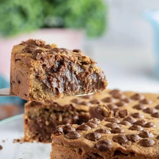 Torta cookie com brigadeiro artesanal